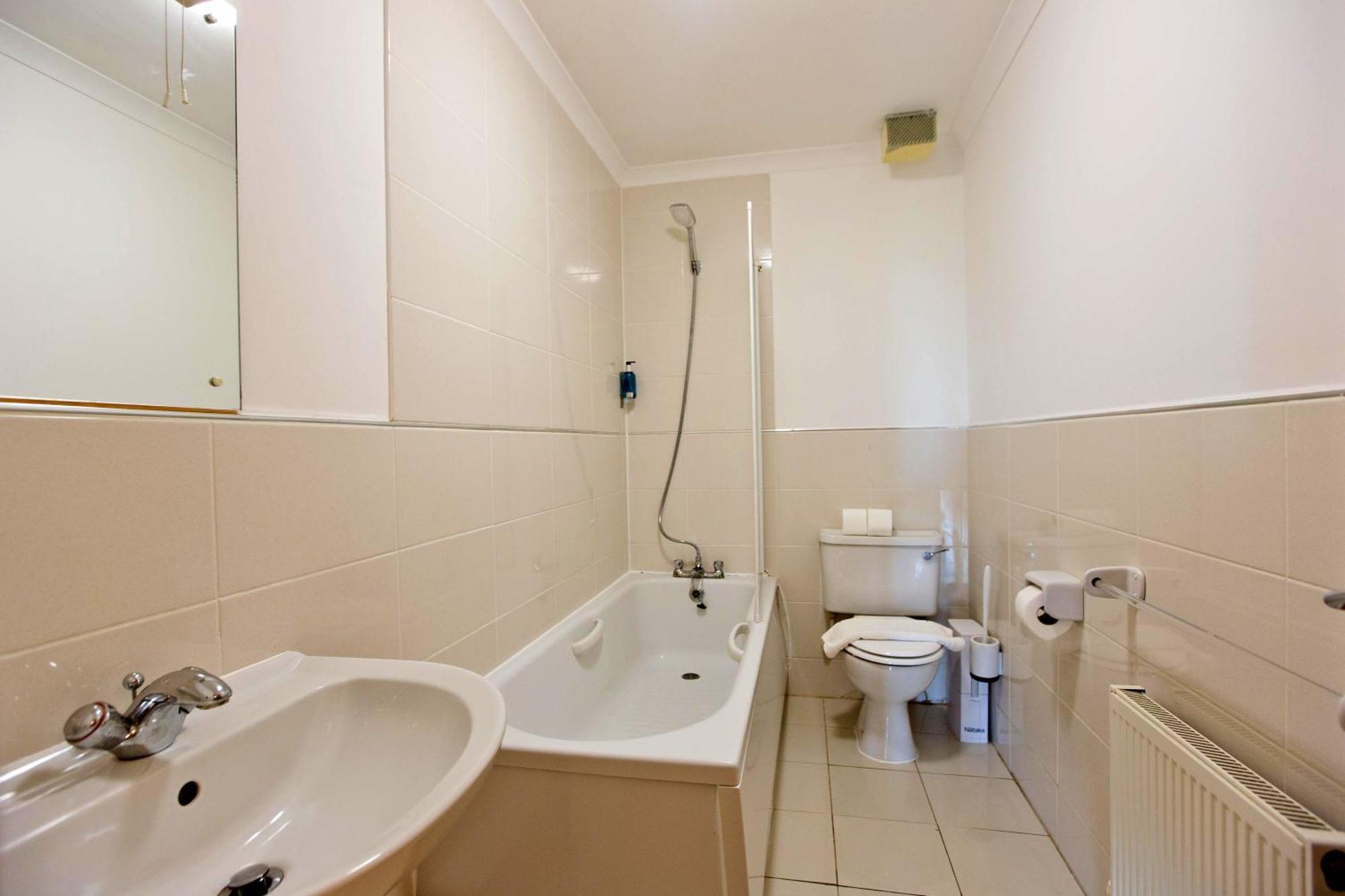 Imperial Onedin Point-Tower Hill Apartment Londres Exterior foto